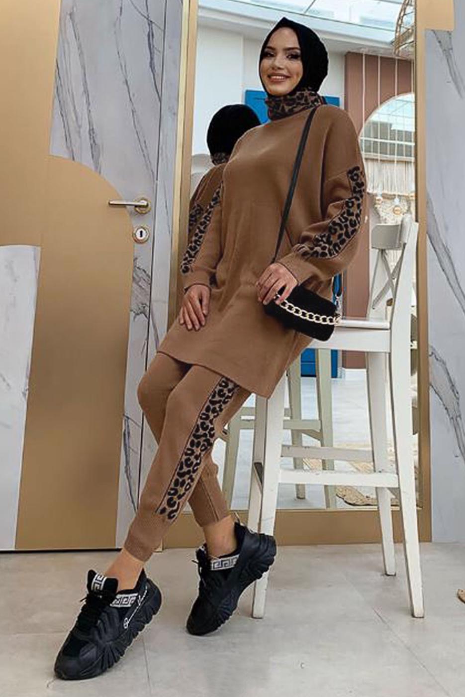 Tesettür giyim TABA DESENLİ İKİLİ TRİKO TAKIM 2834 