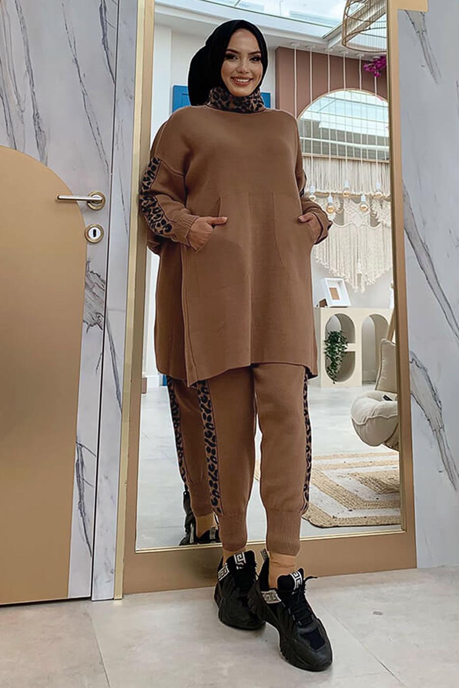 Tesettür giyim TABA DESENLİ İKİLİ TRİKO TAKIM 2834 