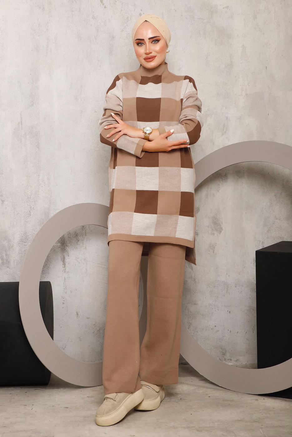 Tesettür giyim KAHVE EKOSE PANTOLONLU TRİKO TAKIM 7292