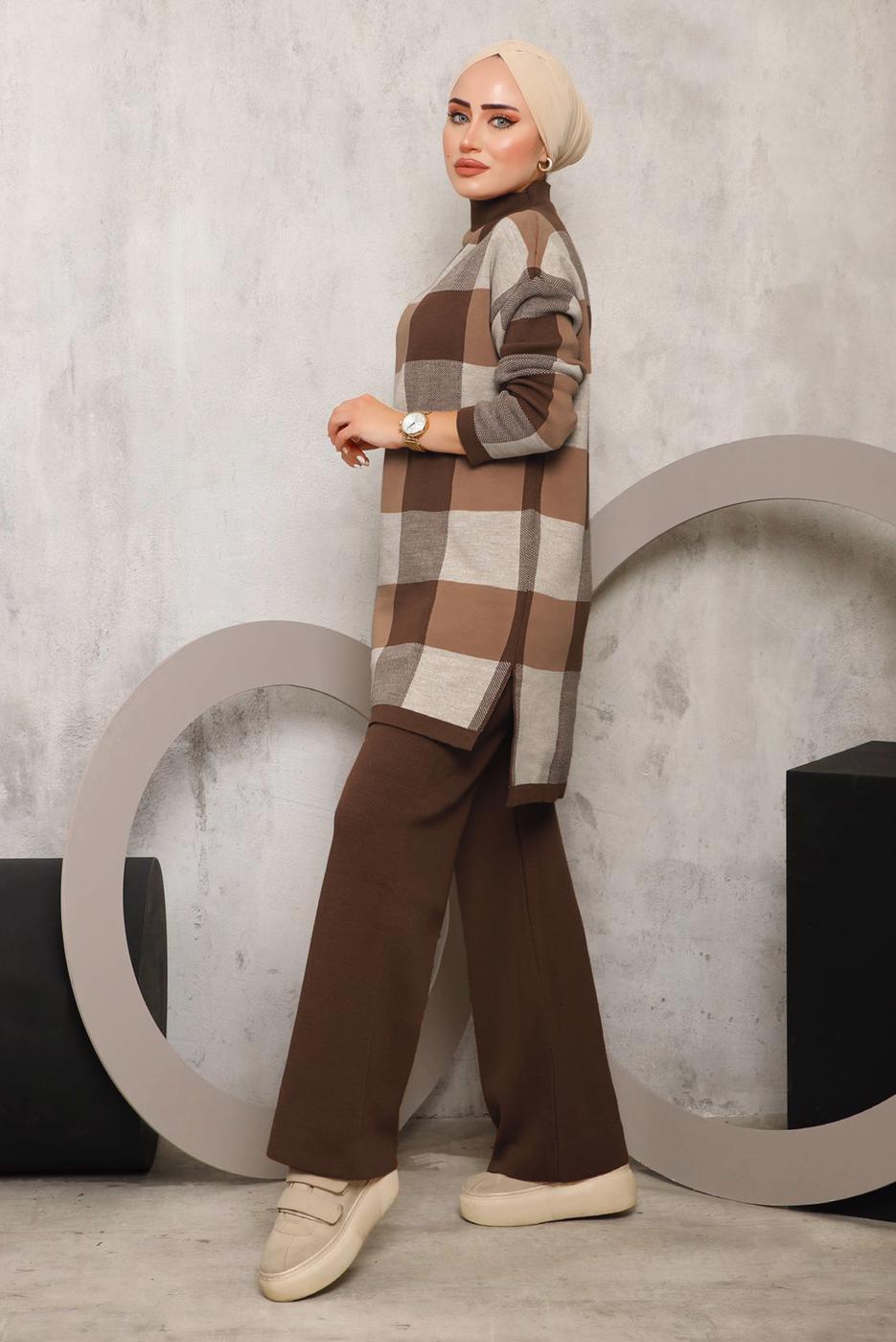 Vêtements hijab BRUN COSTUME PANTALON EN MAILLE À CARREAUX 7292