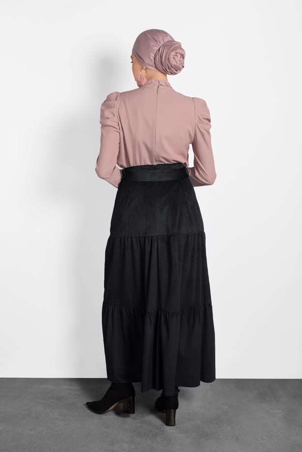 Vêtements hijab NOIR ALVİNA JUPE À VOLANTS ET CEINTURE BOUTONNÉE 60036 - TRENDTESETTÜR
