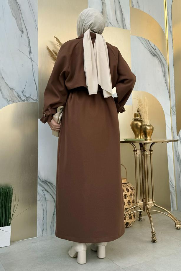 Tesettür giyim KAHVE KUŞAKLI MANTO T 1677 - TRENDTESETTÜR