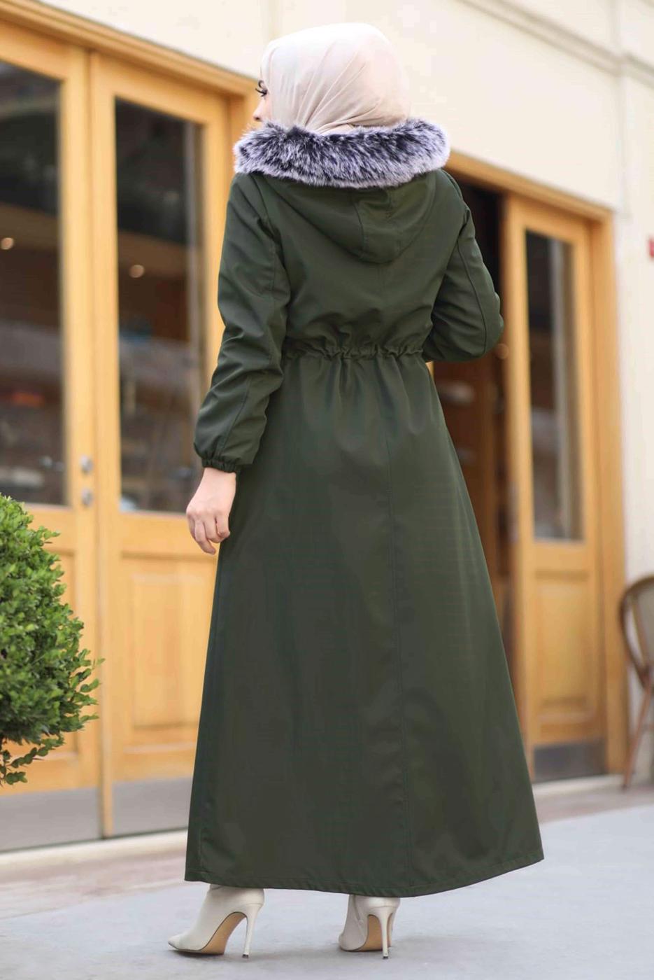 Tesettür giyim HAKİ BELİ BÜZGÜLÜ KAPÜŞONLU KABAN 0267