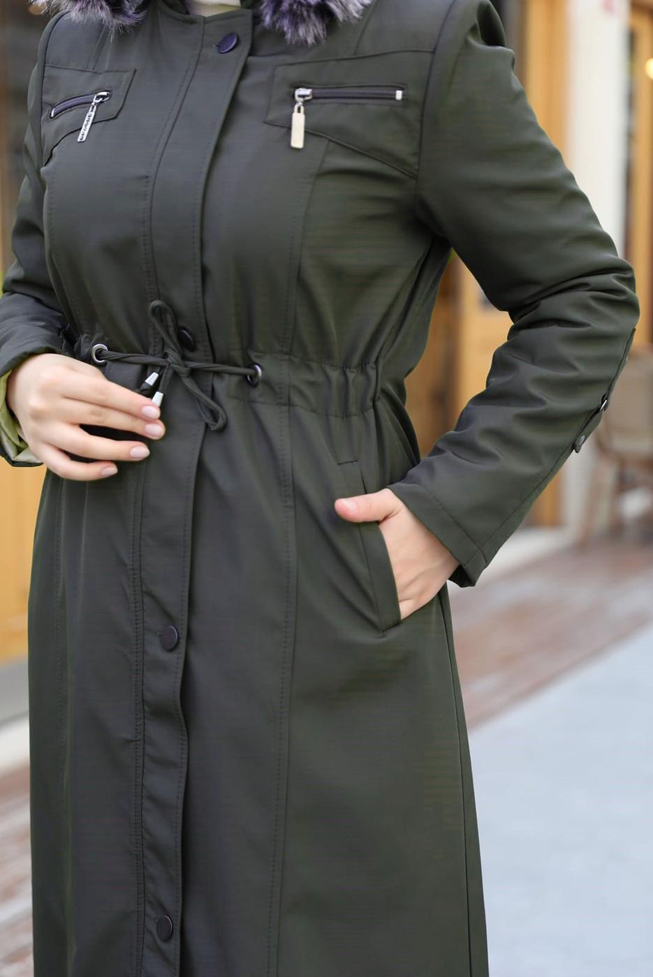 Tesettür giyim HAKİ KOLU DÜĞME DETAYLI KABAN T 0377