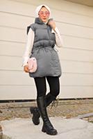 Tesettür giyim GRİ BELİ BÜZGÜLÜ KISA ŞİŞME YELEK 1455 