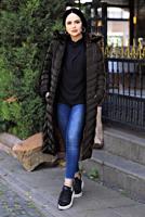 Tesettür giyim SİYAH KAPÜŞONU KÜRKLÜ ŞİŞME KABAN 1539	