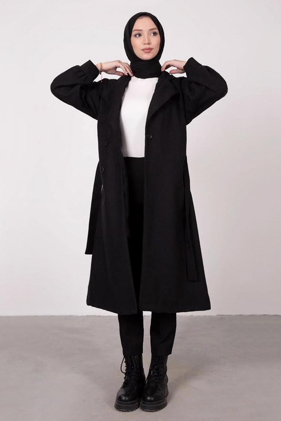 Tesettür giyim SİYAH DÜĞMELİ KUŞAKLI KABAN 2085 