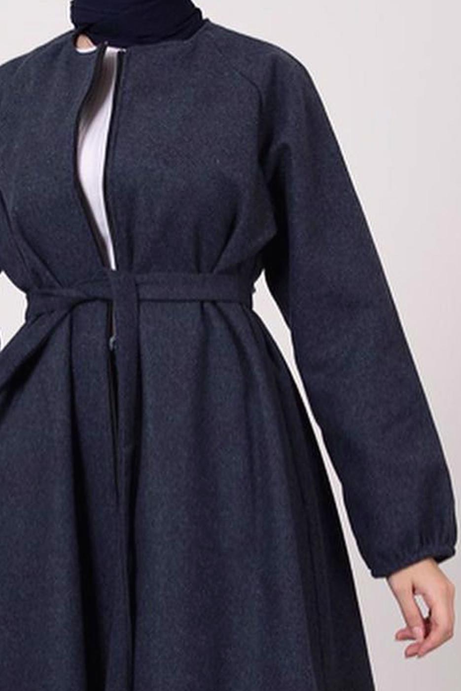 Tesettür giyim LACİVERT MANŞETLERİ LASTİKLİ KUŞAKLI KABAN 2285 