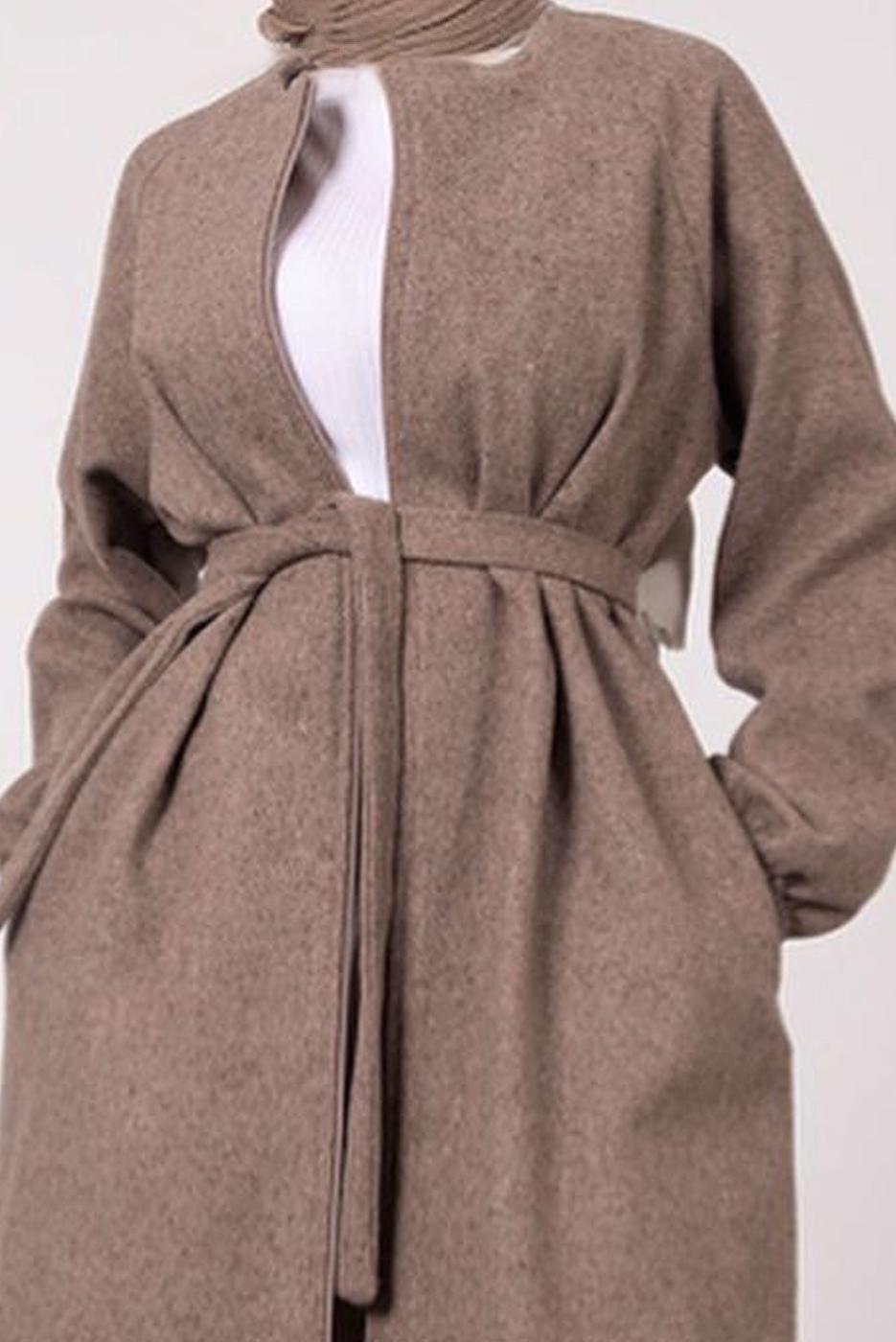 Tesettür giyim VİZON MANŞETLERİ LASTİKLİ KUŞAKLI KABAN 2285 