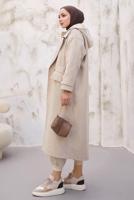Tesettür giyim BEJ CEPLİ DÜĞMELİ KABAN 2316