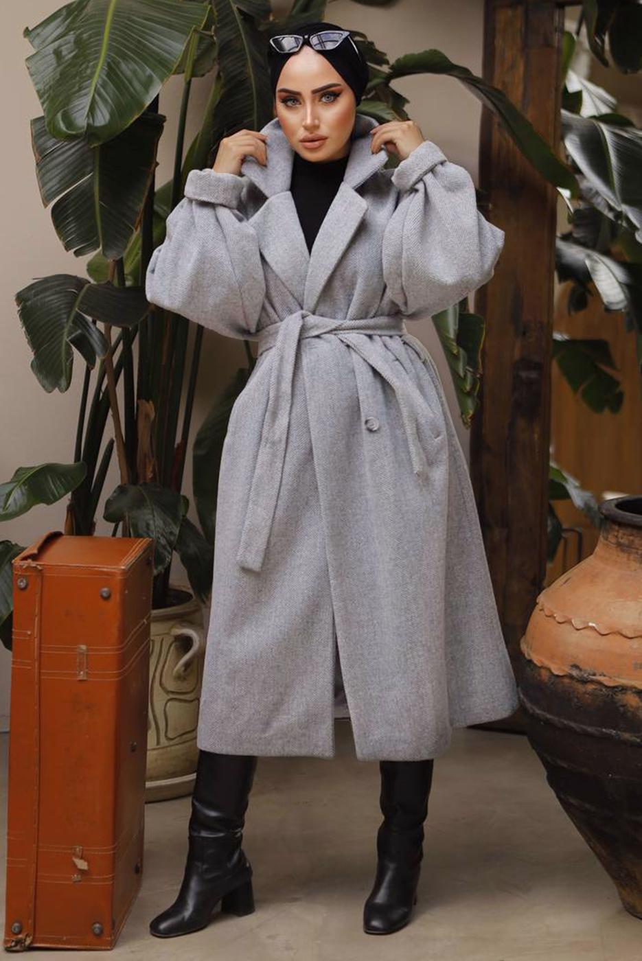 Tesettür giyim GRİ BALIKSIRTI DESENLİ KUŞAKLI KABAN 2592