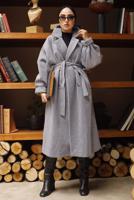 Tesettür giyim GRİ BALIKSIRTI DESENLİ KUŞAKLI KABAN 2592