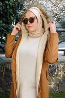 Vêtements hijab ORANGE MANTEAU À CAPUCHE TAILLE SMOCKÉE 5021-1