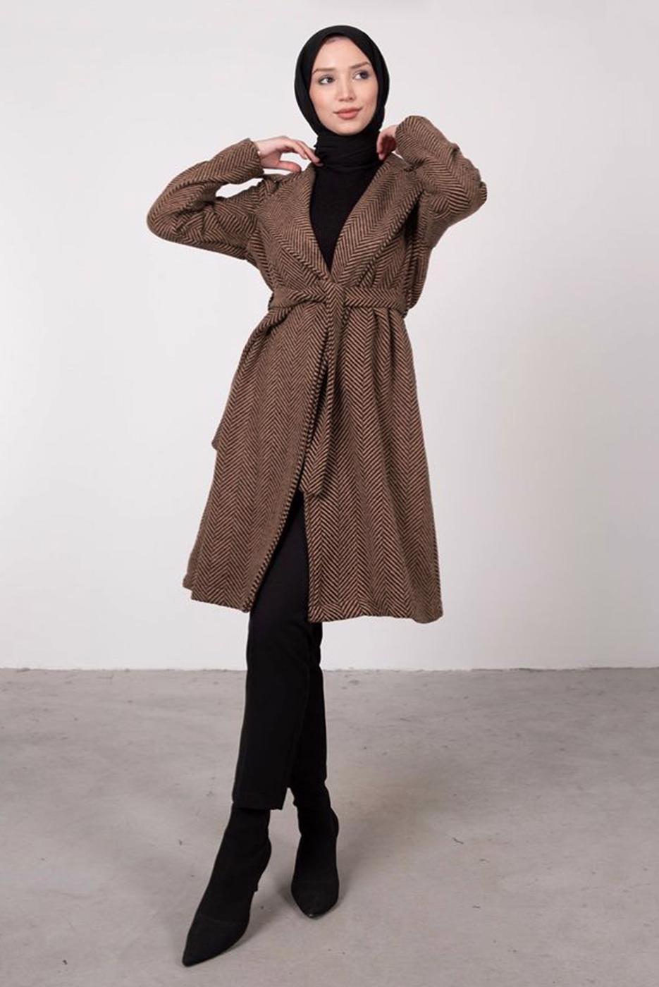 Tesettür giyim KAHVE BALIKSIRTI DESENLİ KABAN 5285 
