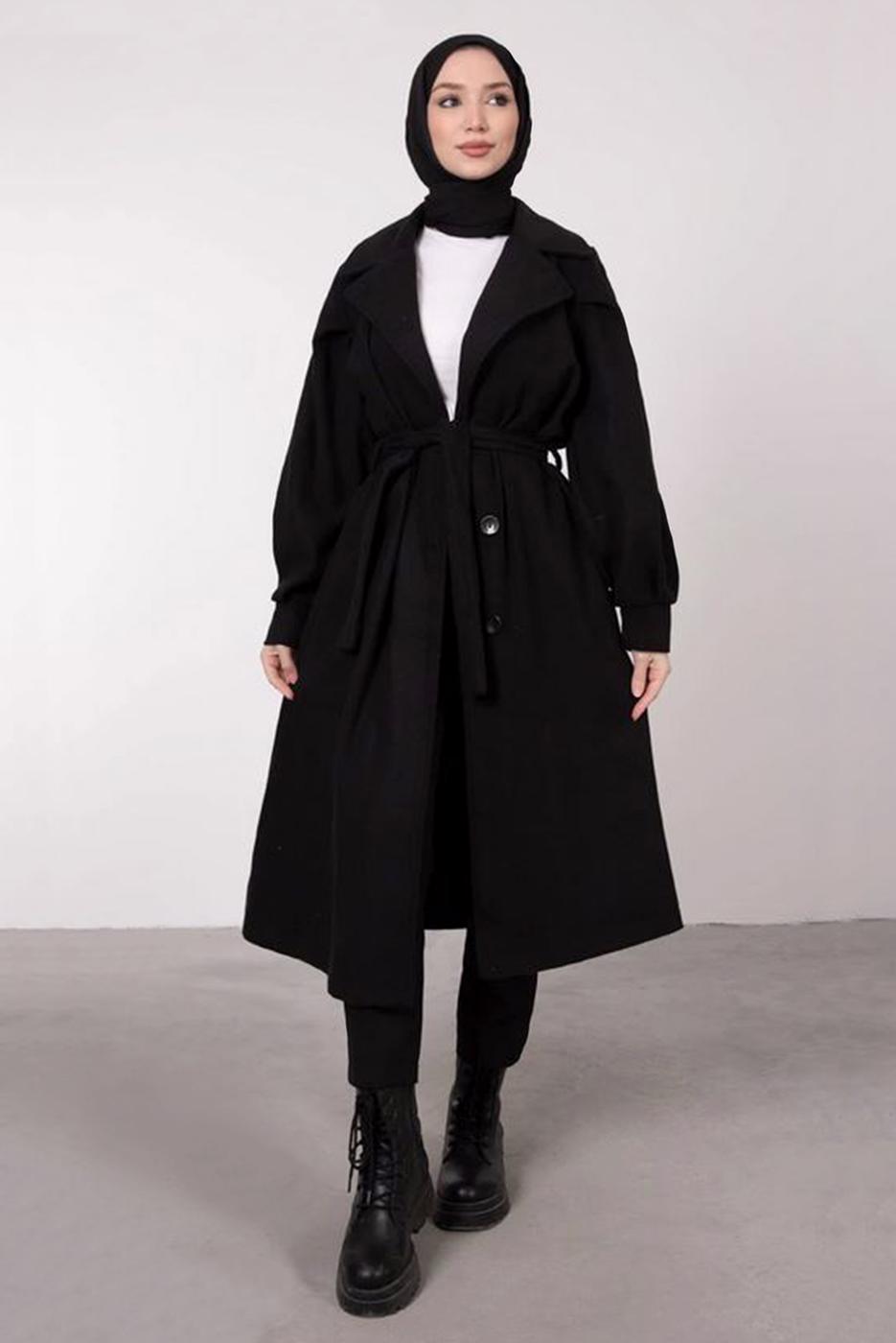Tesettür giyim SİYAH BALON KOLLU KUŞAKLI KABAN 6385	