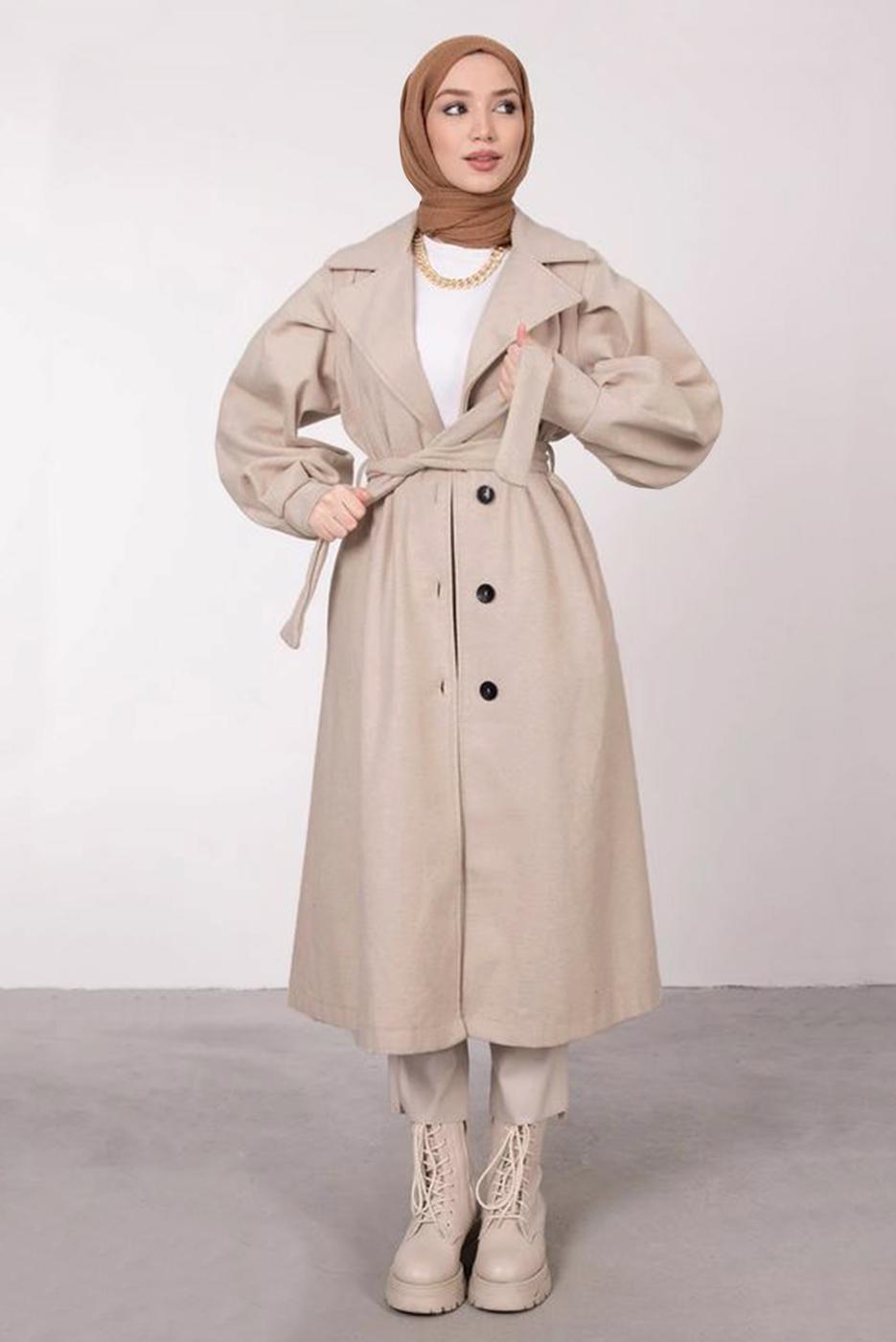 Tesettür giyim BEJ BALON KOLLU KUŞAKLI KABAN 6385	