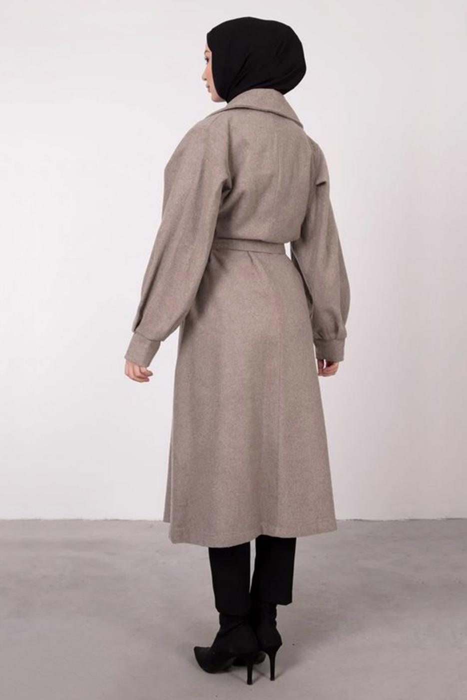 Tesettür giyim VİZON BALON KOLLU KUŞAKLI KABAN 6385	