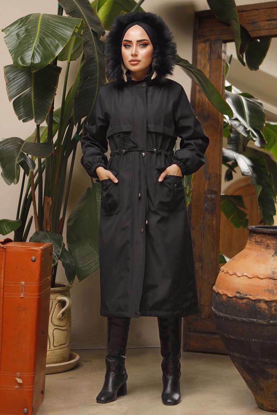 Tesettür giyim SİYAH MANŞETLERİ LASTİKLİ KAPÜŞONLU KABAN 7029	