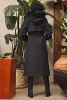 Tesettür giyim SİYAH MANŞETLERİ LASTİKLİ KAPÜŞONLU KABAN 7029	