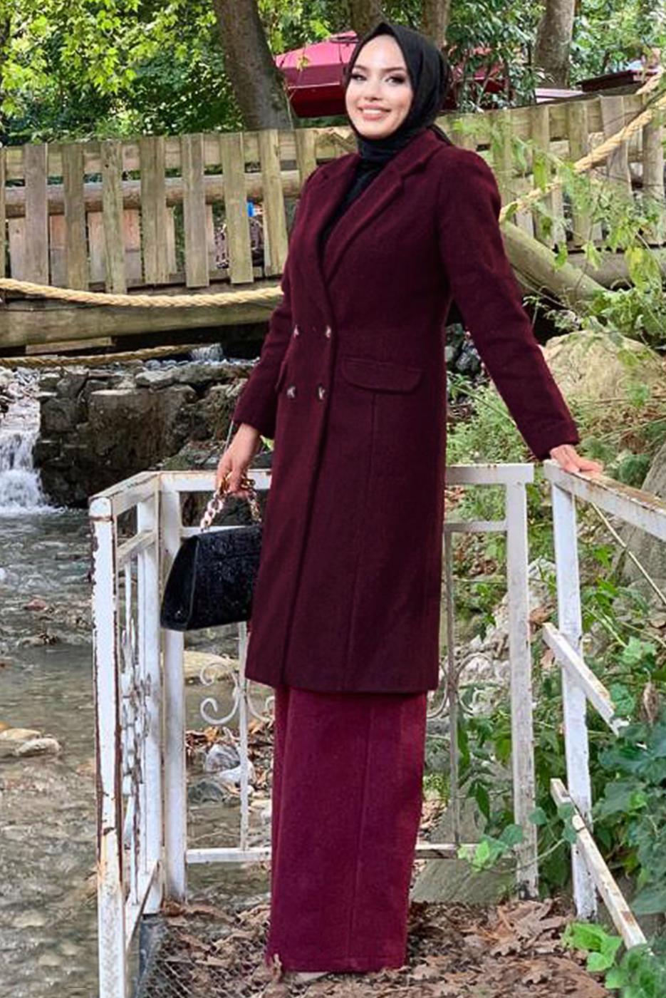 Tesettür giyim BORDO KRUVAZE YAKA KAŞE KABAN 7077