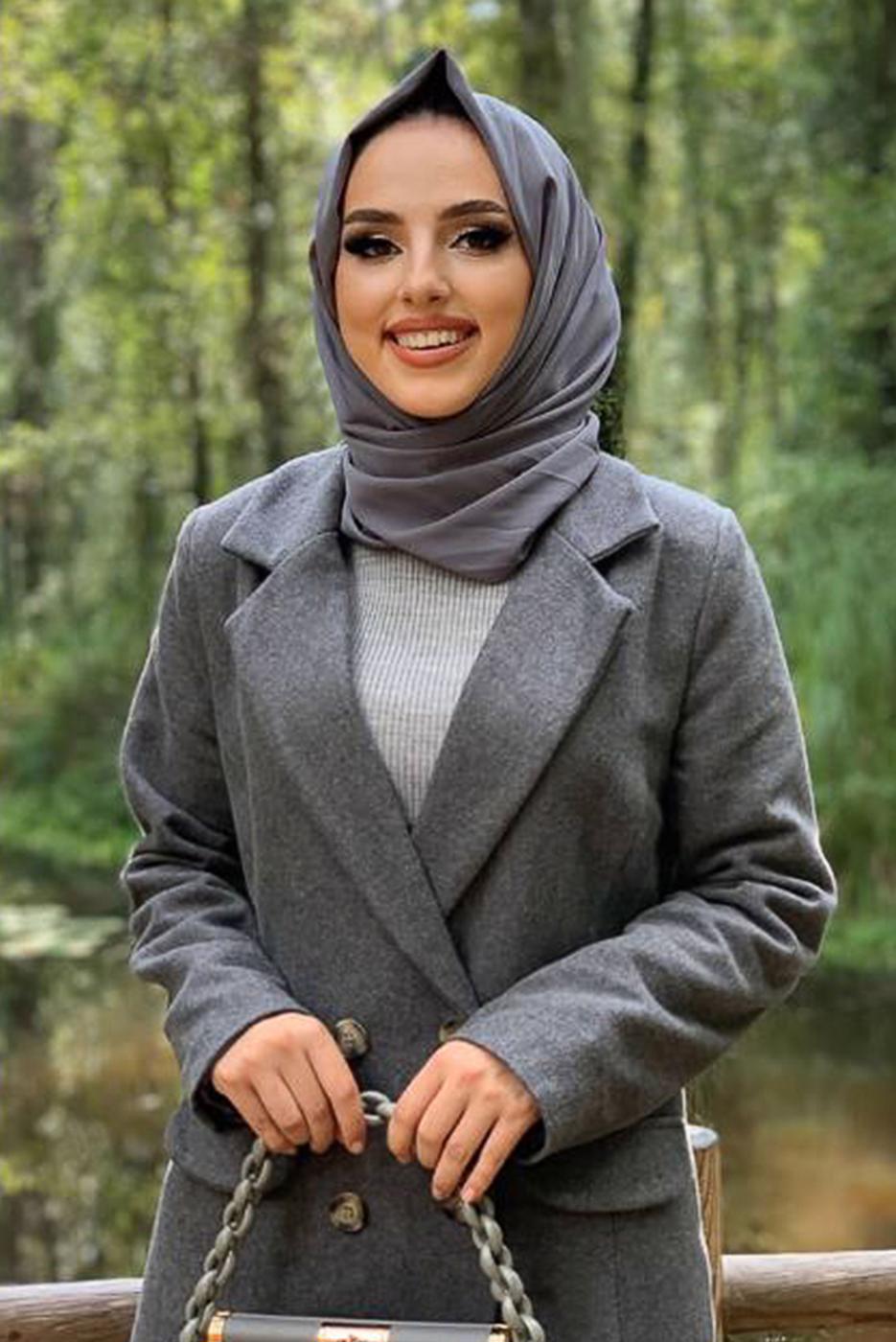 Tesettür giyim GRİ KRUVAZE YAKA KAŞE KABAN 7077