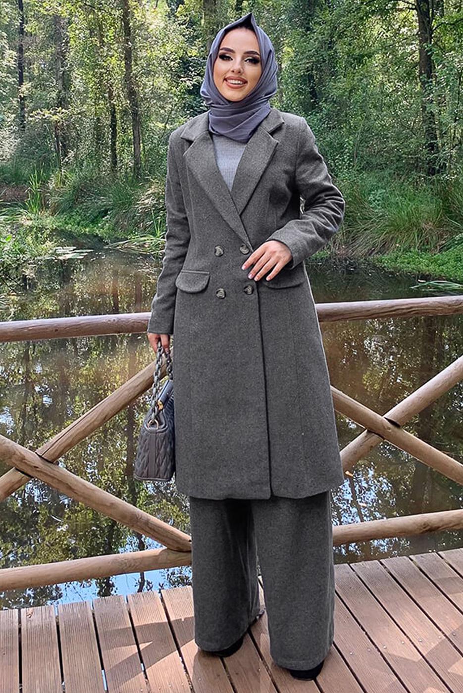 Tesettür giyim GRİ KRUVAZE YAKA KAŞE KABAN 7077