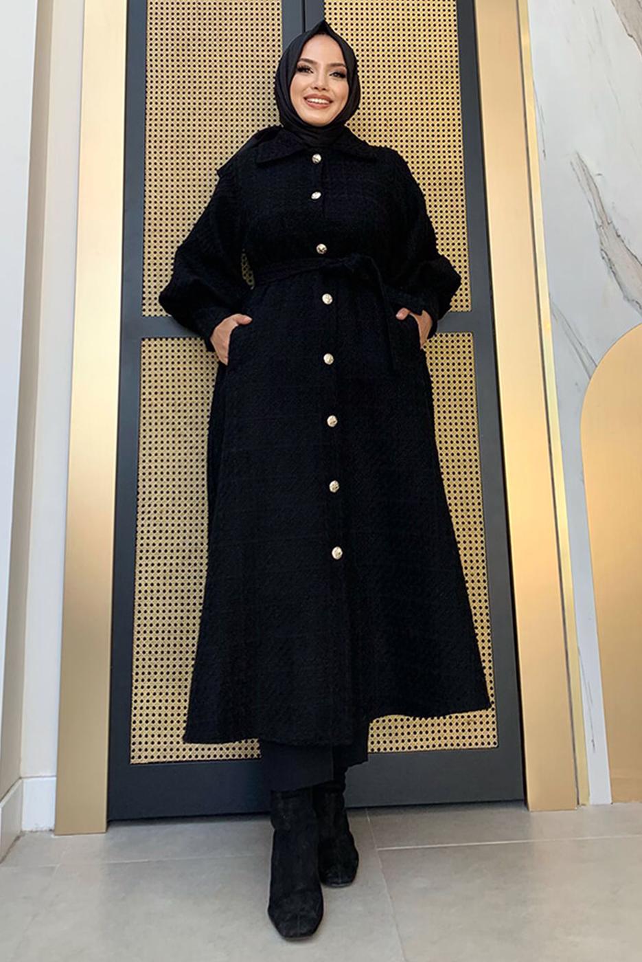 Tesettür giyim SİYAH DÜĞMELİ KUŞAKLI KABAN 7277 