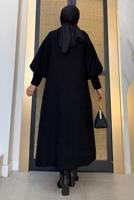 Tesettür giyim SİYAH DÜĞMELİ KUŞAKLI KABAN 7277 