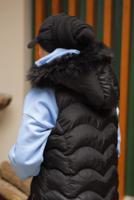 Tesettür giyim SİYAH KAPÜŞONLU KÜRKLÜ ŞİŞME YELEK 7429