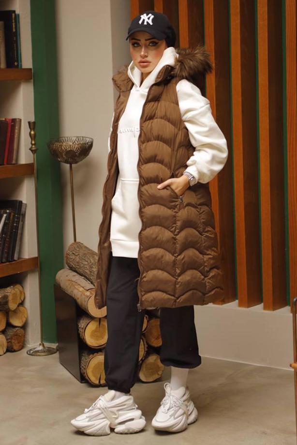 Tesettür giyim TABA KAPÜŞONLU KÜRKLÜ ŞİŞME YELEK 7429 - TRENDTESETTÜR