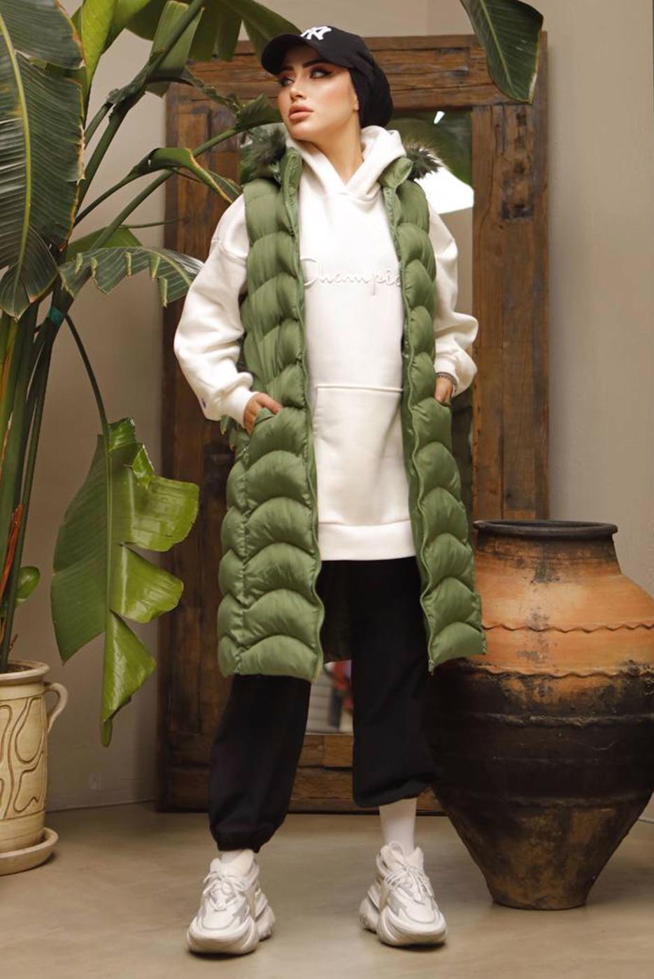 Tesettür giyim YEŞİL KAPÜŞONLU KÜRKLÜ ŞİŞME YELEK 7429