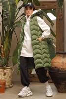 Tesettür giyim YEŞİL KAPÜŞONLU KÜRKLÜ ŞİŞME YELEK 7429