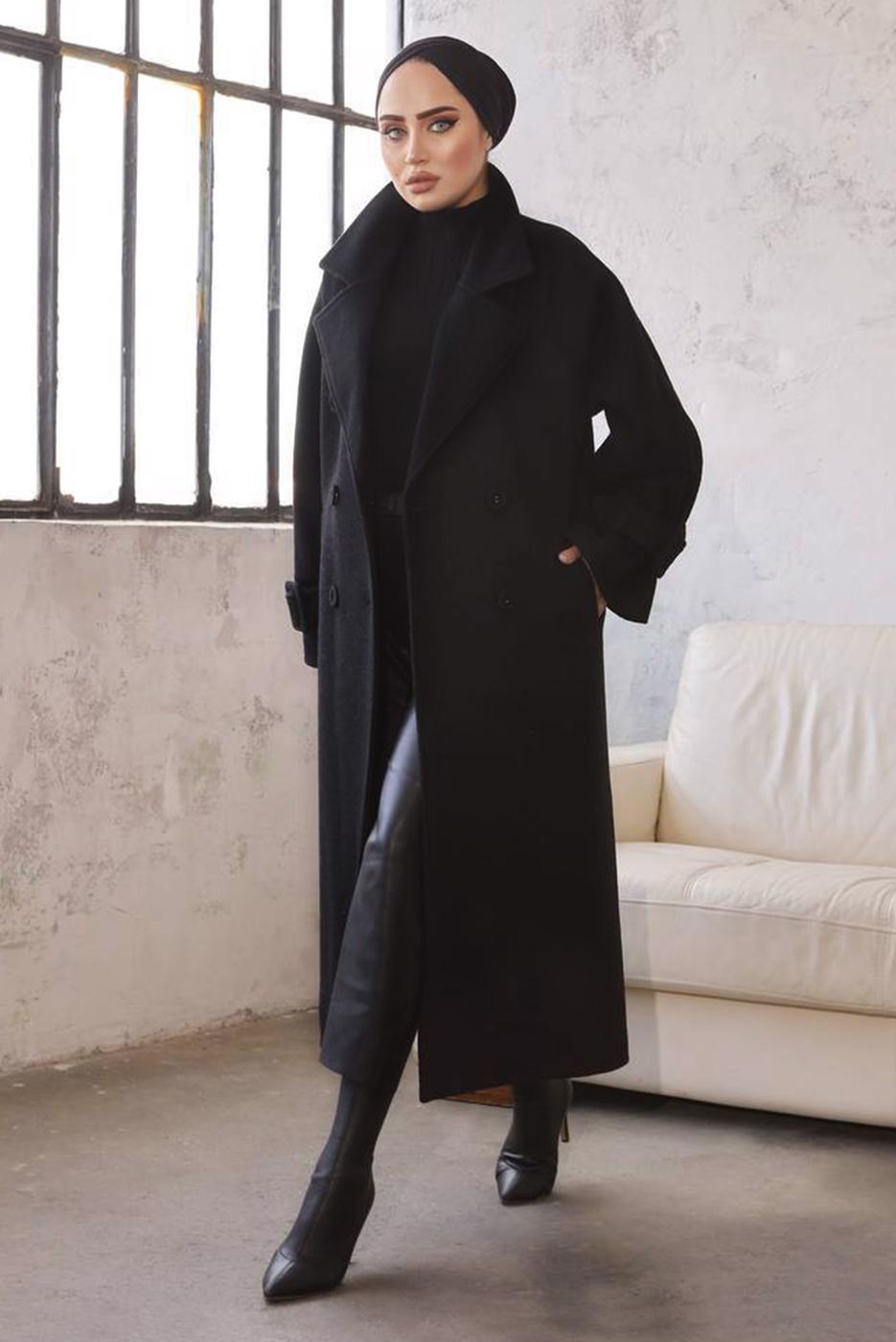 Tesettür giyim SİYAH MANŞETLERİ KEMERLİ DÜĞMELİ KAŞE KABAN 7529
