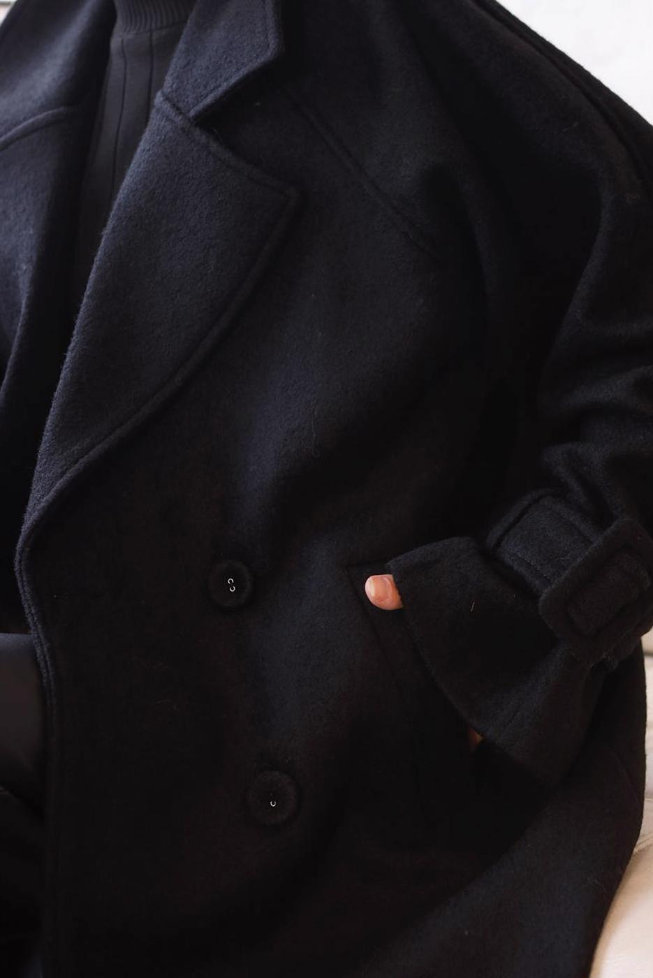 Tesettür giyim SİYAH MANŞETLERİ KEMERLİ DÜĞMELİ KAŞE KABAN 7529