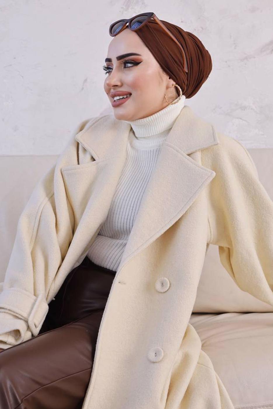 Tesettür giyim KREM MANŞETLERİ KEMERLİ DÜĞMELİ KAŞE KABAN 7529