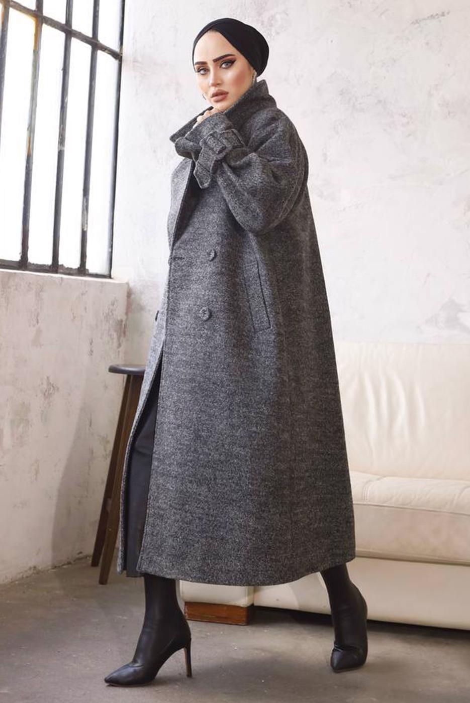 Tesettür giyim GRİ MANŞETLERİ KEMERLİ DÜĞMELİ KAŞE KABAN 7529