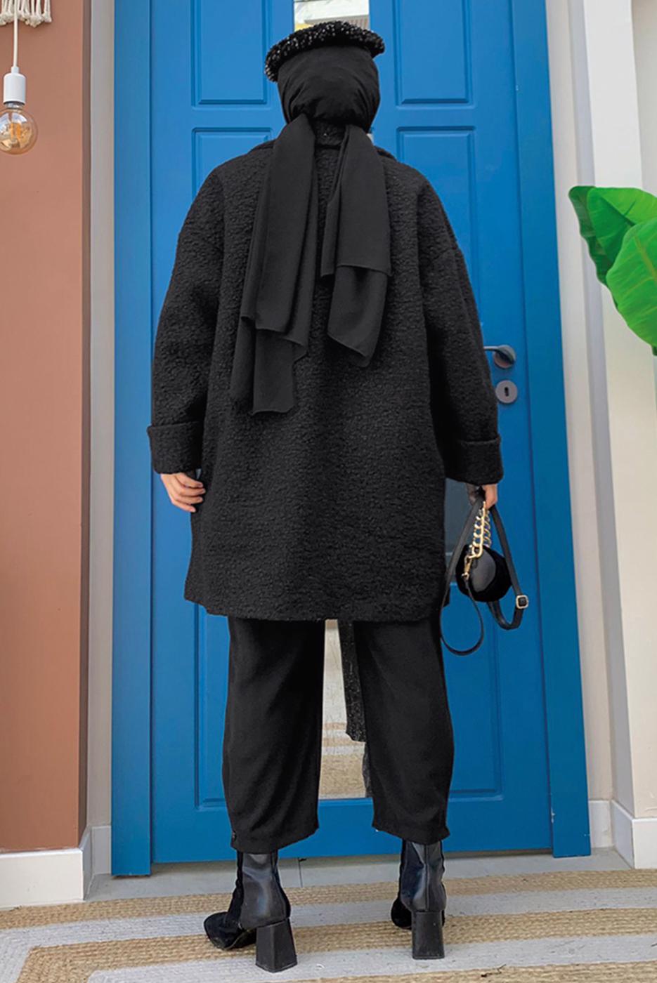 Tesettür giyim SİYAH DÜĞMELİ CEPLİ KABAN 7777