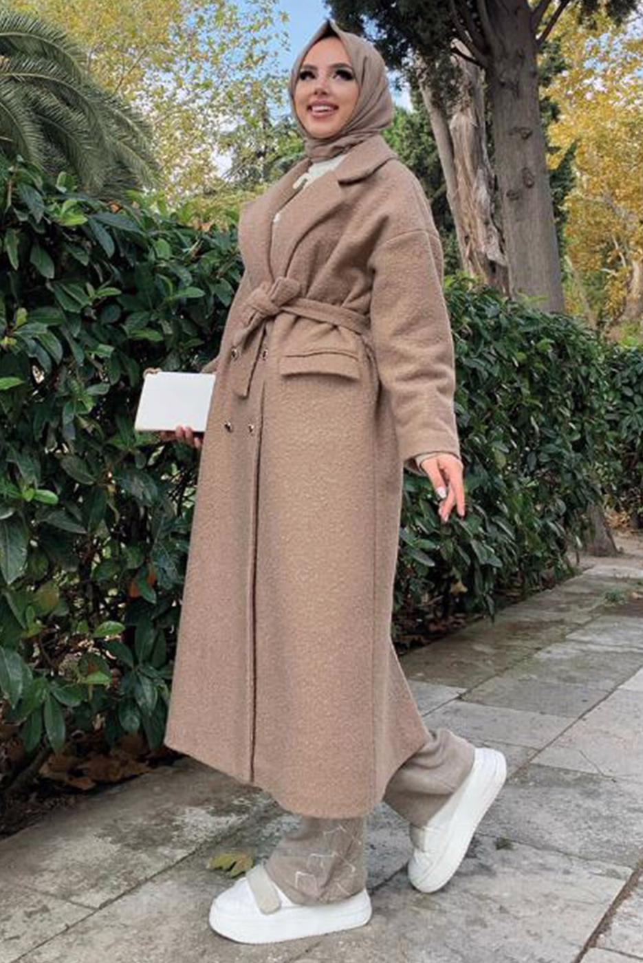 Tesettür giyim VİZON KUŞAKLI DÜĞMELİ MANTO 7877