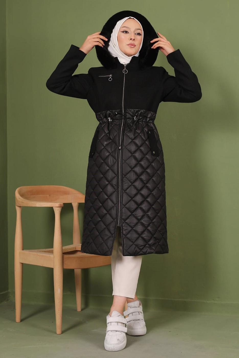 Tesettür giyim SİYAH KAPÜŞONLU BELİ LASTİKLİ  KABAN T 8483