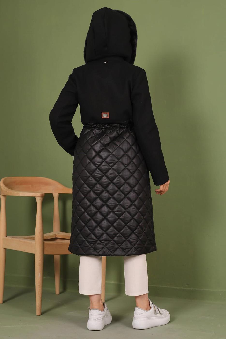 Tesettür giyim SİYAH KAPÜŞONLU BELİ LASTİKLİ  KABAN T 8483