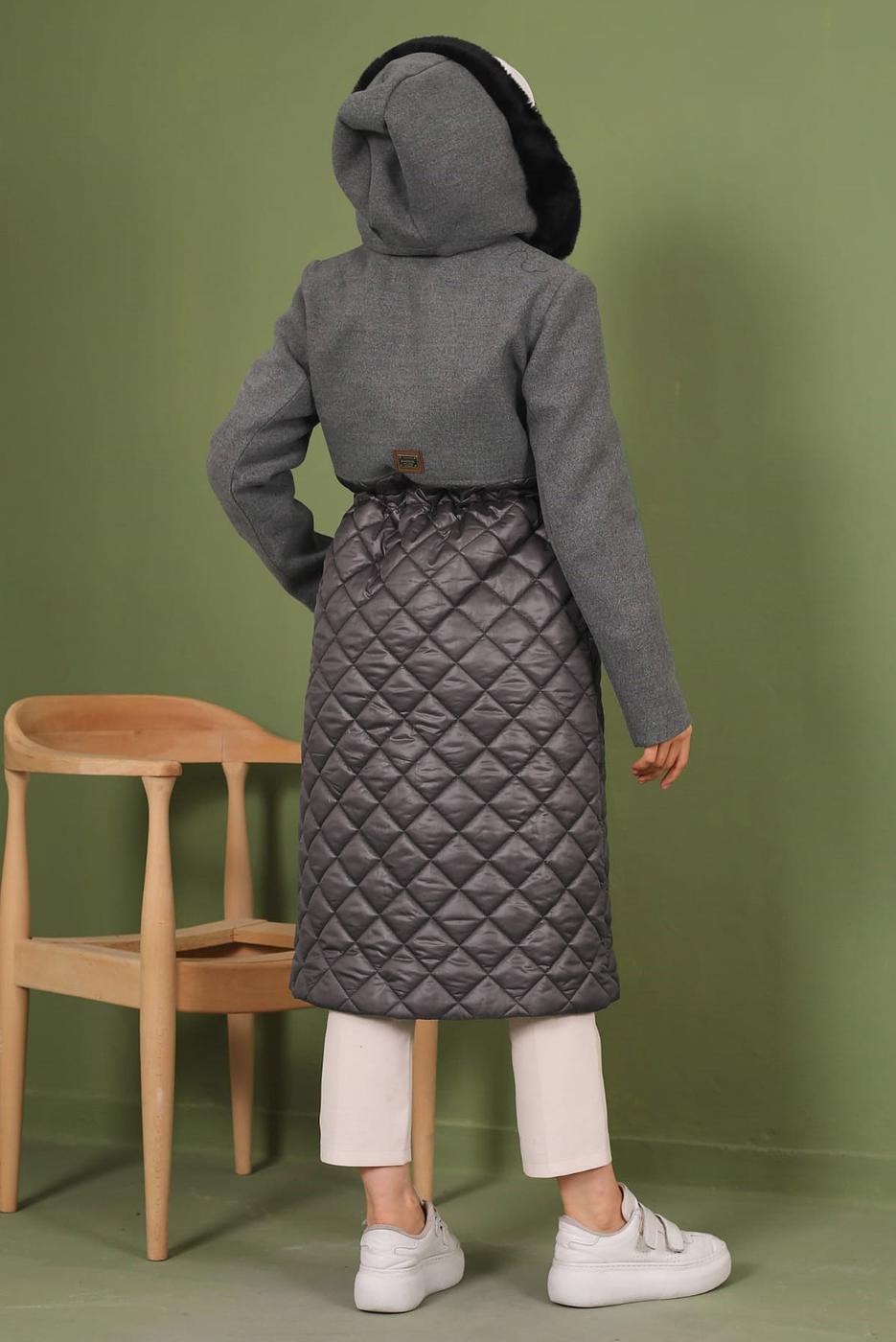 Tesettür giyim GRİ KAPÜŞONLU BELİ LASTİKLİ  KABAN T 8483