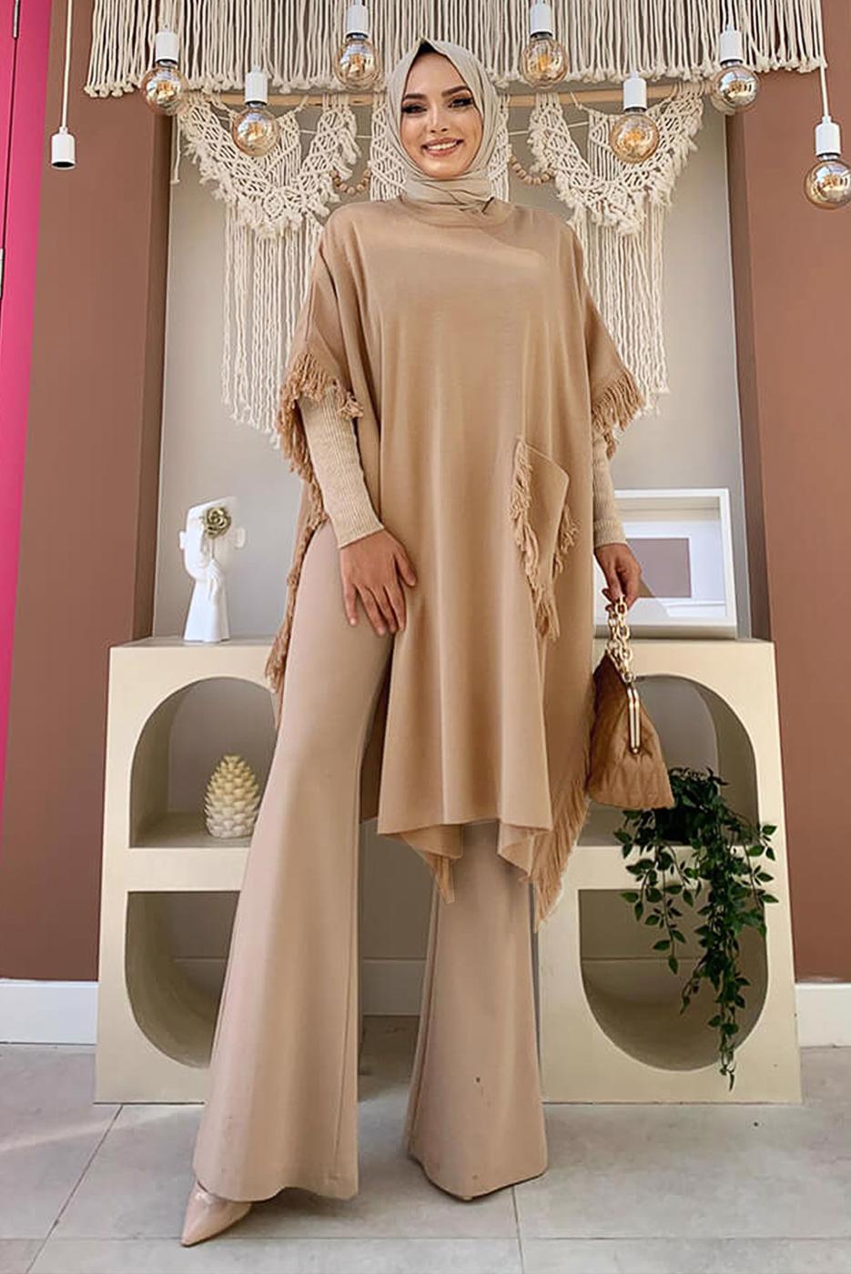 Tesettür giyim TABA PÜSKÜLLÜ TRİKO PANÇO 51112	