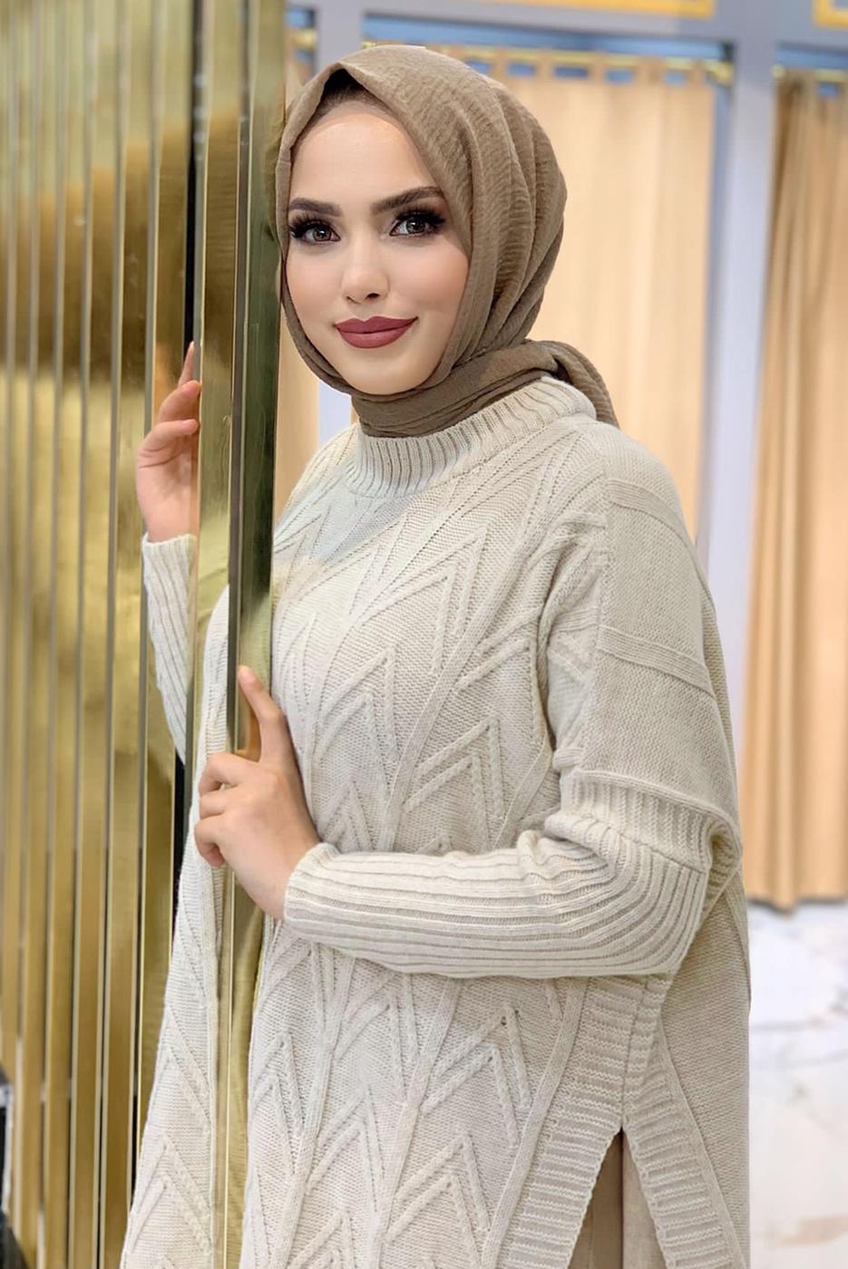 Tesettür giyim BEJ KENDİNDEN DESENLİ TRİKO PANÇO 83112	