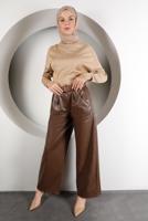 Vêtements hijab TABA PANTALON EN SIMILI CUIR AVEC CEINTURE 6320