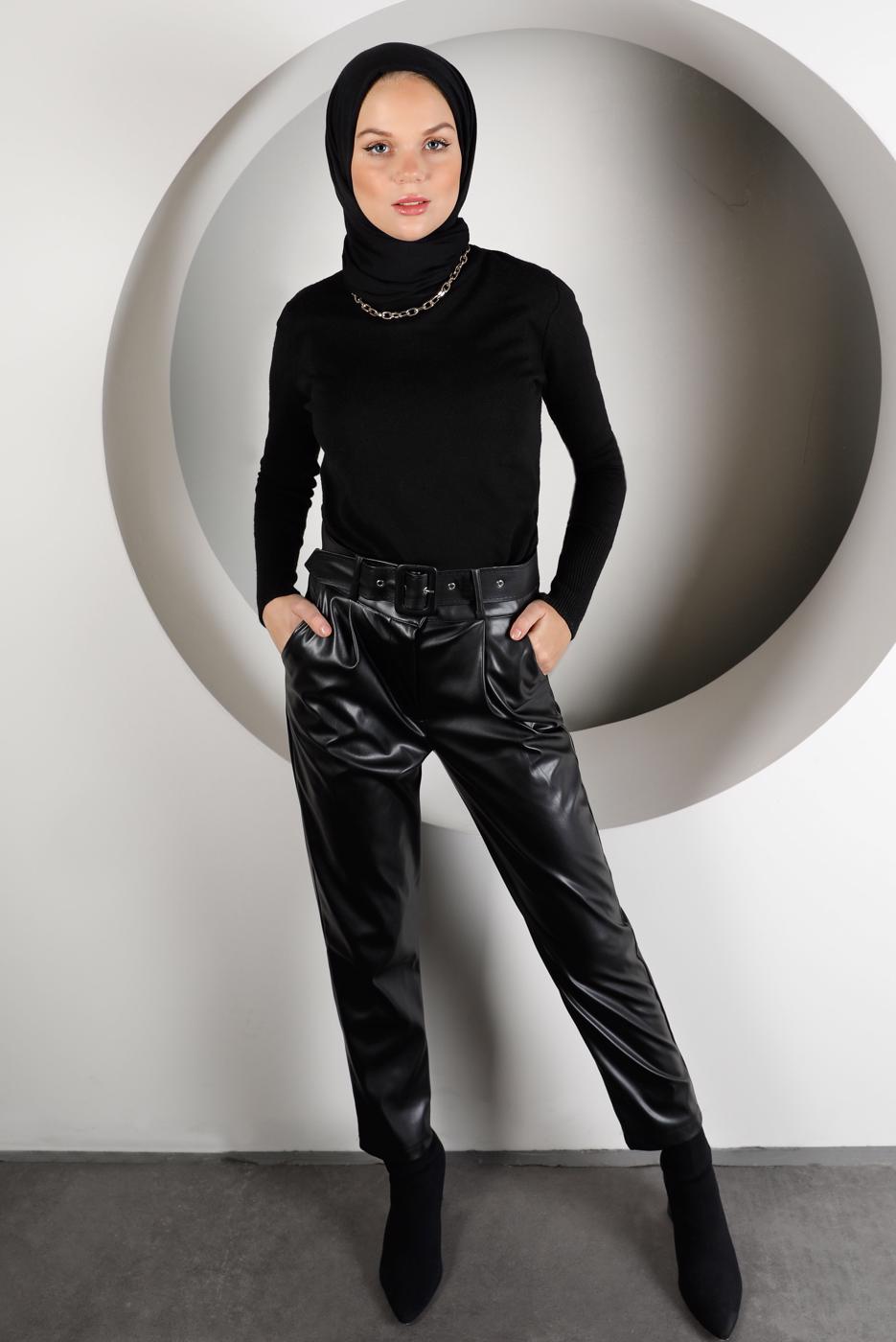 Tesettür giyim SİYAH KEMERLİ DERİ PANTOLON 8910 