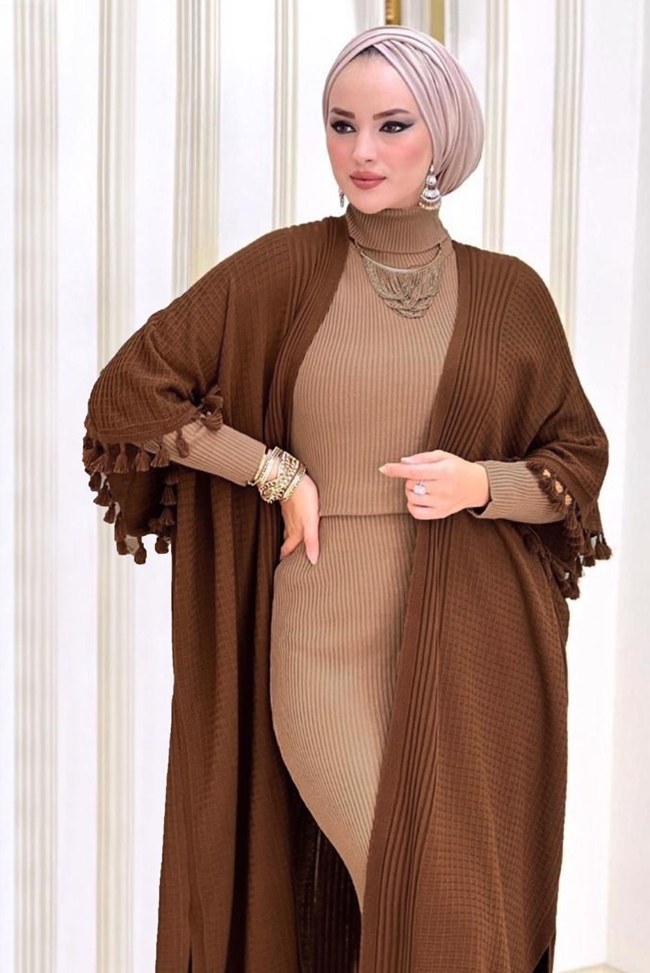 Vêtements hijab BRUN COSTUME ROBE A VOLANTS AVEC PONCHO 1502