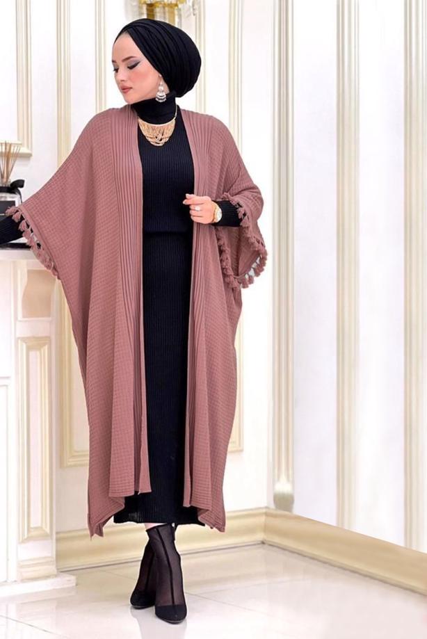 Tesettür giyim PUDRA PÜSKÜLLÜ PANÇOLU ELBİSELİ TAKIM 1502  - TRENDTESETTÜR