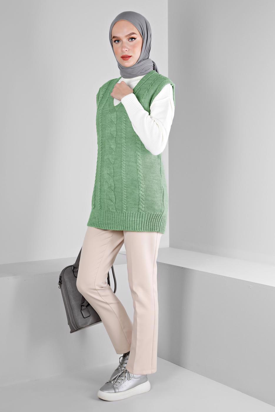 Hijab clothing GREEN ALVINA KNITWEAR SWEATER T 43122