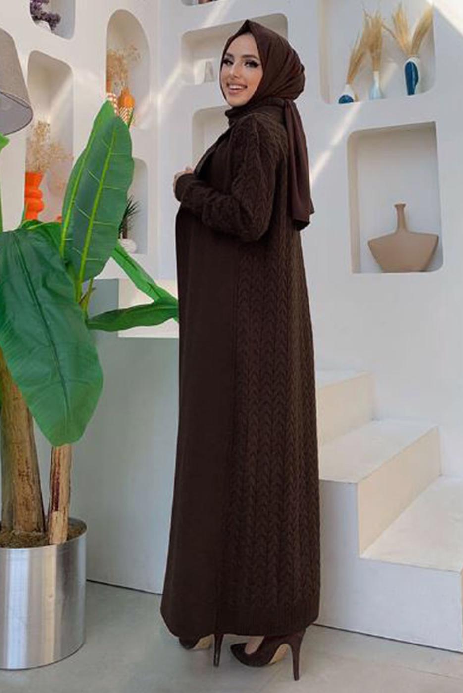 Tesettür giyim KAHVE ÖRGÜ DESENLİ ETEKLİ SÜVETERLİ ÜÇLÜ TRİKO TAKIM 01391 