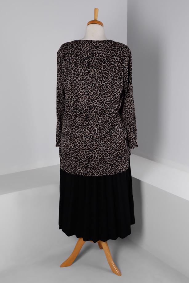 Hijab clothing BLACK ALVİNA LEOPARD PATTERNED SKIRTED SUIT T 20318-1 - TRENDTESETTÜR